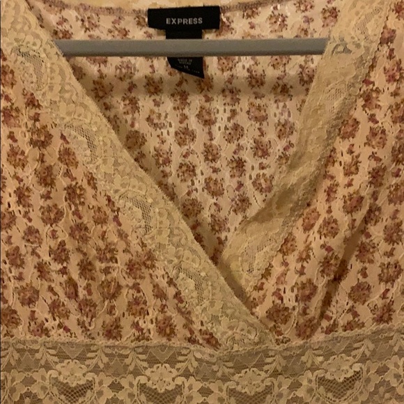 Express Top - Picture 4 of 5